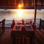 Moonlight Boutique - Hotel *